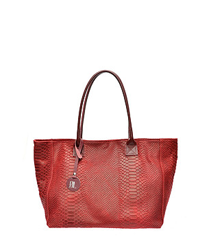 Дамска кожена чанта в червено снимка