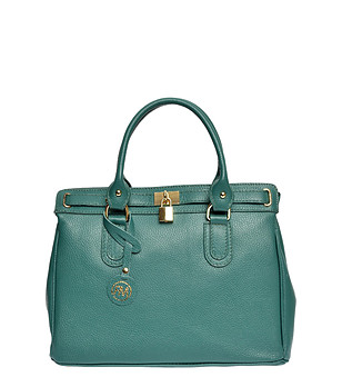 Дамска коженa чанта в зелен нюанс снимка