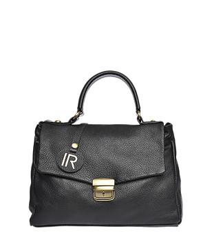 Черна дамска кожена чанта снимка