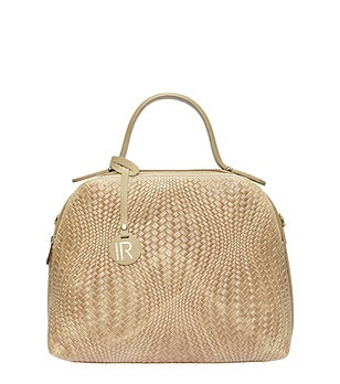 Дамска кожена чанта с релеф в бежов нюанс Eliza снимка