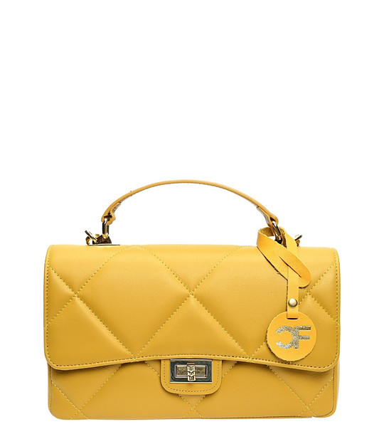 Дамска кожена чанта в цвят горчица снимка