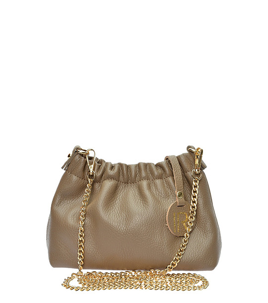 Дамска чанта в таупе от естествена кожа с верижка снимка