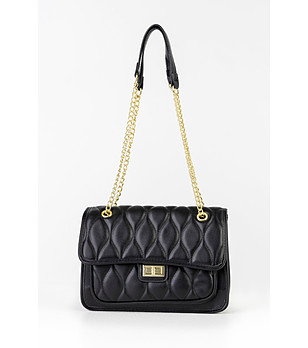 Дамска черна чанта с капак Koni снимка