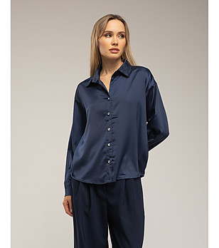 Тъмносиня дамска риза снимка