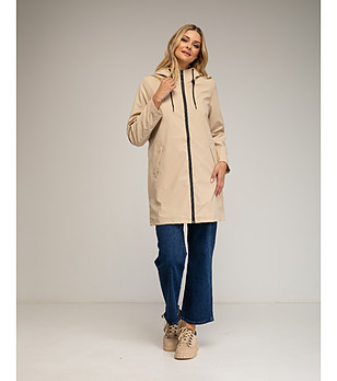 Бежов дамски дъждобран снимка