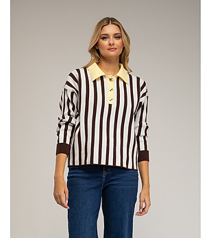 Дамскаи пуловер на райе в бяло и кафяво снимка