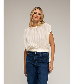 Дамска блуза в екрю снимка