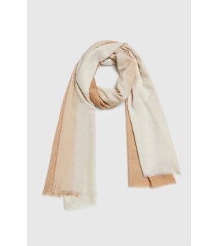 Дамски двуцветен шал в бежови нюанси снимка