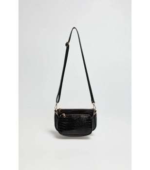 Дамска черна чанта с дълга дръжка снимка