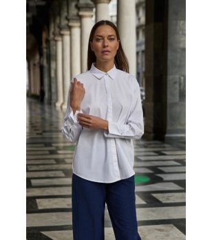 Дамска бяла риза с яка снимка