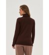 Дамски кафяв пуловер с поло яка -1 снимка