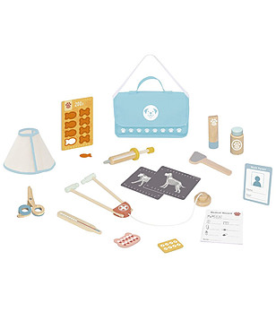 Дървен комплект за ветеринарен лекар в куфар снимка