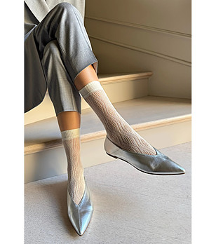 Екрю дамски чорапи с ажурен мотив KIRA снимка