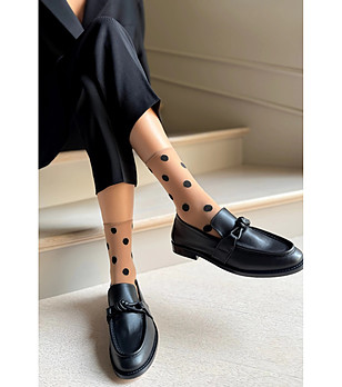 Дамски чорапи в цвят визон с големи точки KYLIE снимка