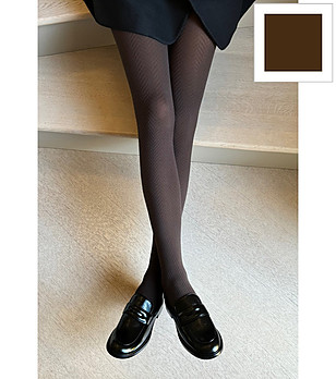 Чорапогащник MAYA 60 DEN в цвят капучино с релефна рибена кост снимка