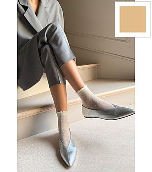 Дамски чорапки в телесен цвят с точки MYRIAM снимка