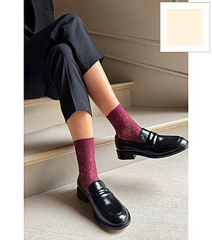 Дамски чорапи ROSA STILE в цвят екрю с флорален десен снимка