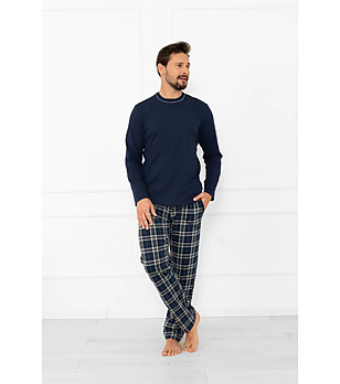 Тъмносиня мъжка памучна пижама Andreas на каре снимка