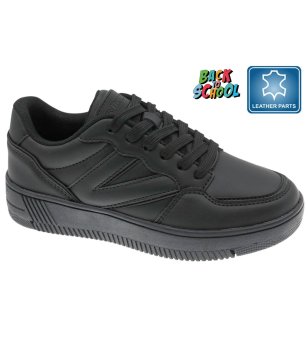 Черни ежедневни сникърси с връзки снимка