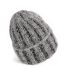 Шапка MANSON в черно и светлосиво с навит ръб-4 снимка