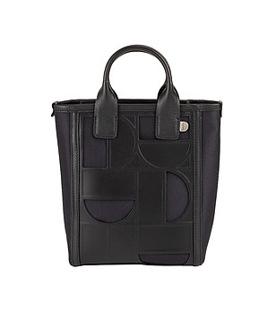 Дамска чанта в черно с релефен мотив Liverty снимка