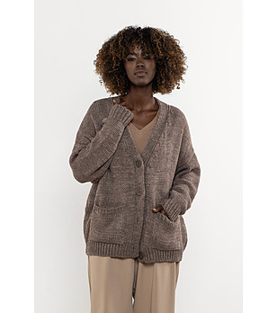 Жилетка в цвят мока с копчета Lida снимка