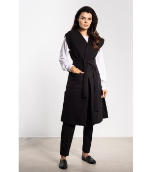 Черен дълъг дамски елек  снимка