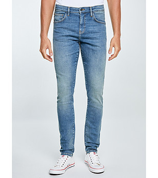 Мъжки памучни дънки в светлосиньо Dеric снимка