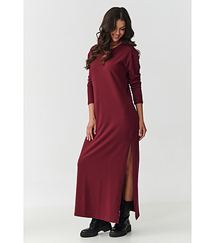 Дълга рокля в бордо с цепки снимка