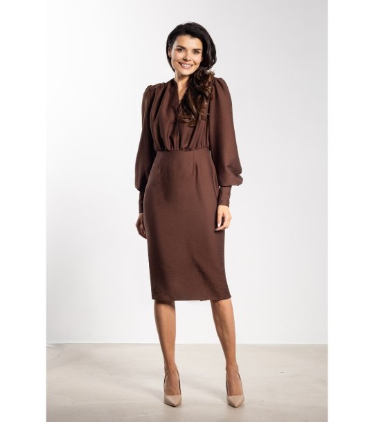Кафява рокля миди с V деколте A735 снимка