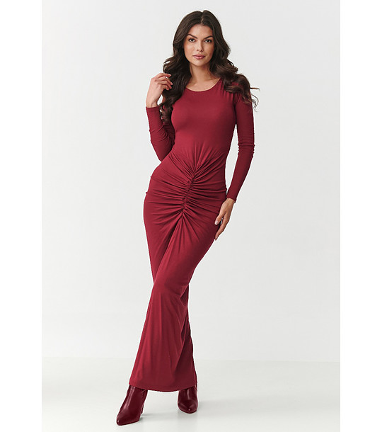 Дълга рокля в бордо с набор на талията снимка