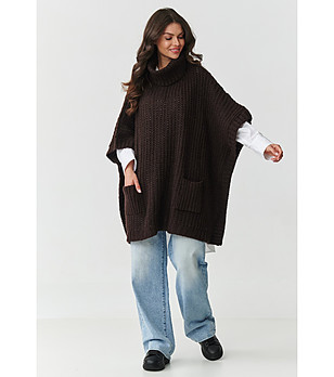 Дамско кафяво пончо-пуловер с поло яка снимка
