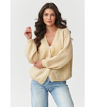 Дамска бежова жилетка с обемни ръкави снимка