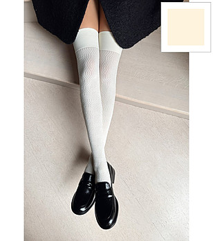 Дамски чорапи в цвят крем над коляното с шарка BOCARO снимка