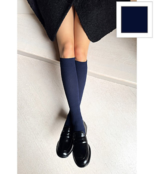 Дамски тъмносини чорапи до коляното с релефен десен MARGO снимка