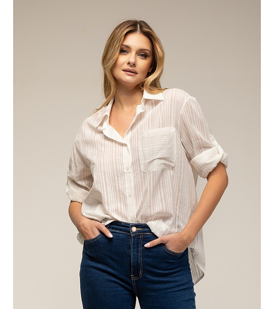 Широка бяла дамска памучна риза снимка