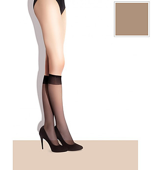 2 броя пясъчни прозрачни 3/4 чорапи 15 DEN POLA снимка