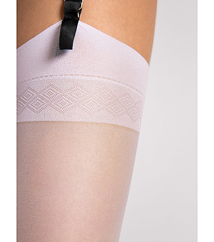 Бели чорапи за жартиери 20 DEN ROMANCE с фигурален горен край снимка