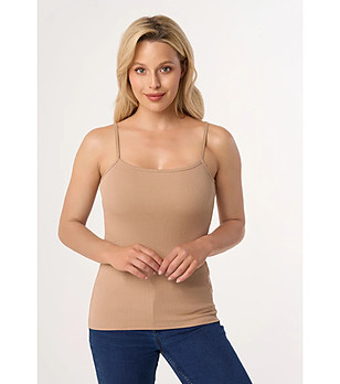 Бежов топ Maxine снимка