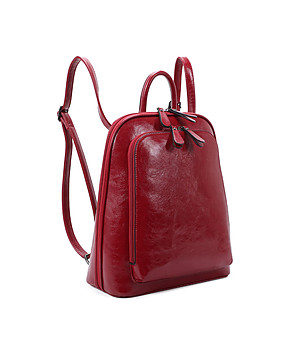 Червена дамска раница с цип снимка