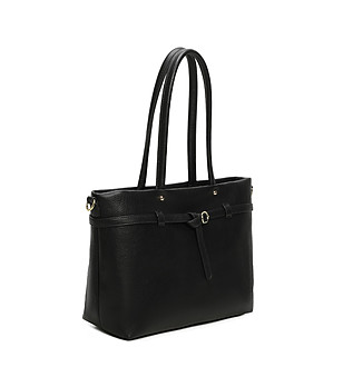 Черна дамска чанта с декоративна лента с катарама снимка