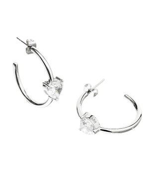 Сребристи обеци халки с камък във форма на сърце  снимка