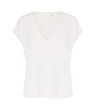 Дамска блуза в екрю DANDY снимка