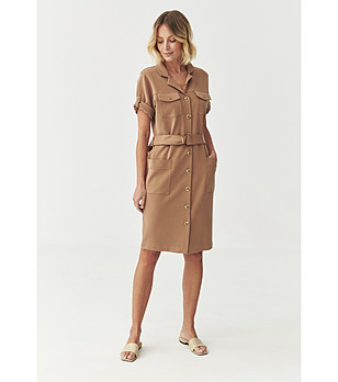 Бежова рокля с джобове ZOE снимка