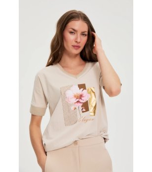 Бежова памучна дамска блуза с щампа снимка