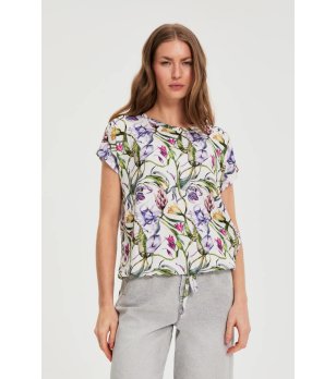 Дамска блуза с флорален принт снимка