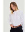 Бяла дамска риза с дълъг ръкав и декоративни капси-2 снимка