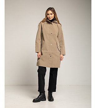 Бежово водоустойчиво палто с качулка  снимка