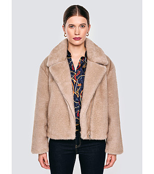 Бежово палто от еко кожа GODIVASA снимка