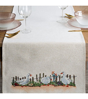 Тишлайфер в екрю с гъски 45x140 см снимка